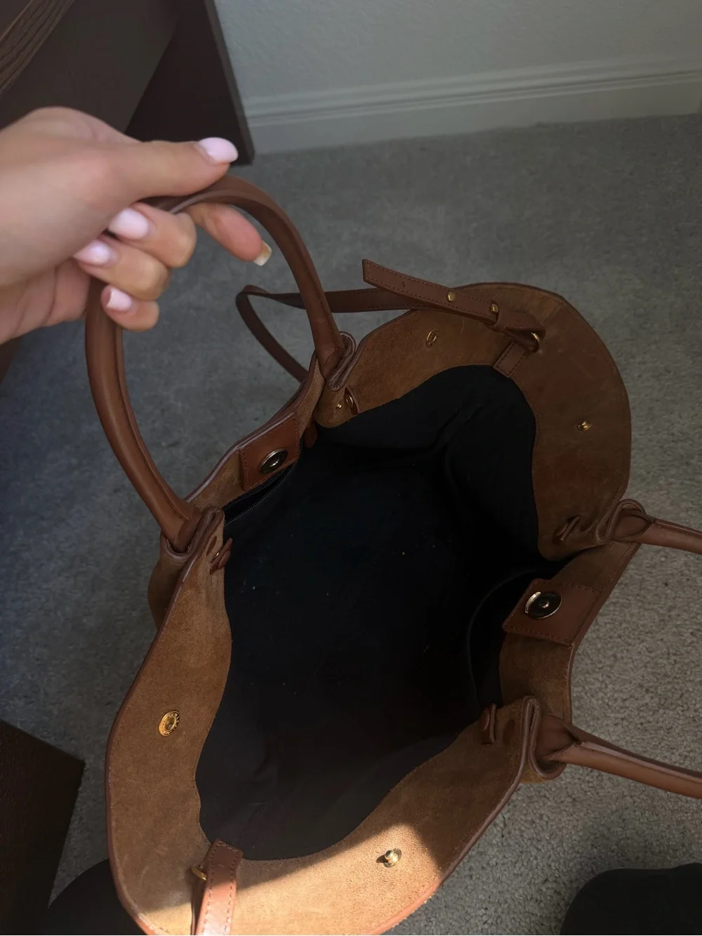 N/A stylish brown